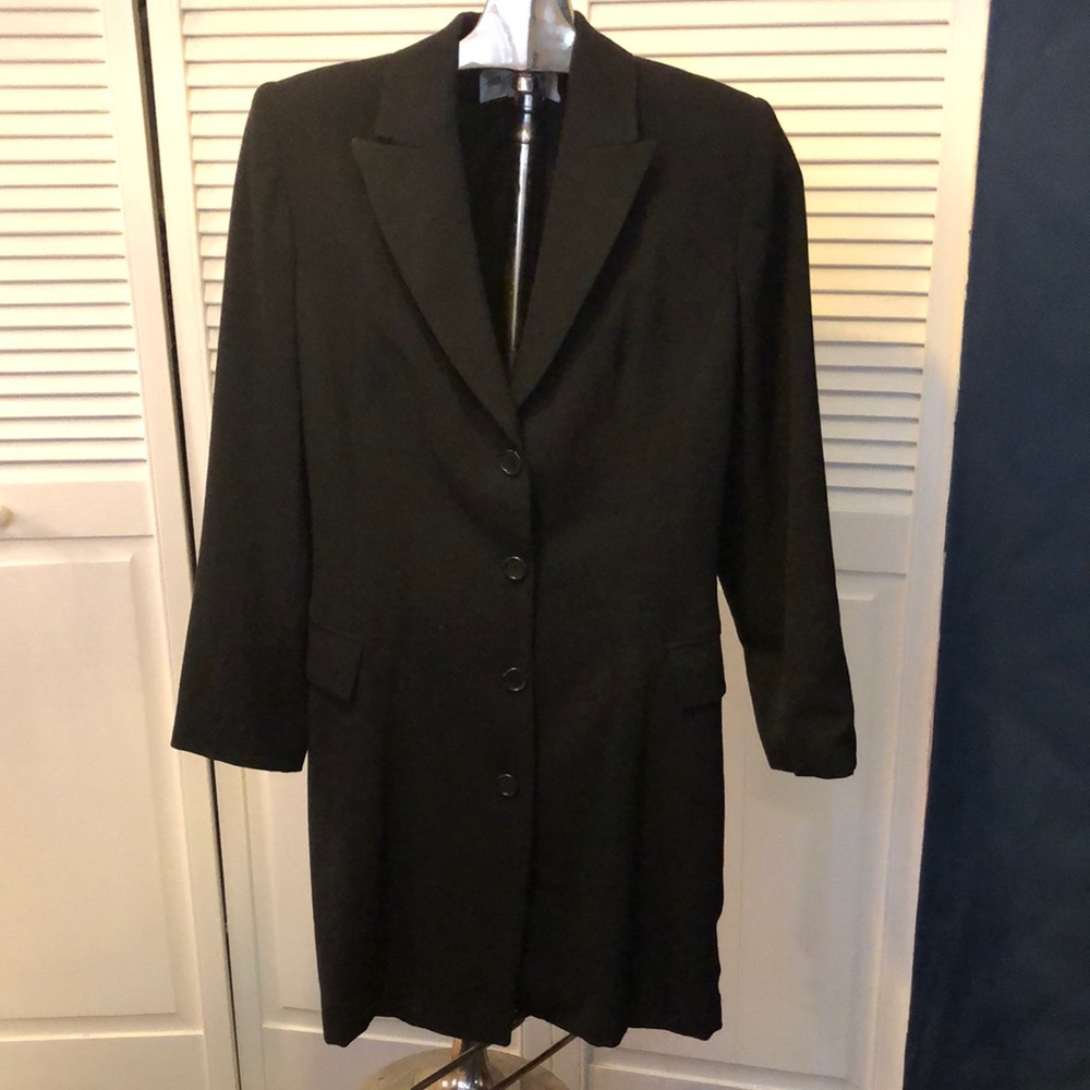 Sophisticated Holt Renfrew Lightweight Dress Coat